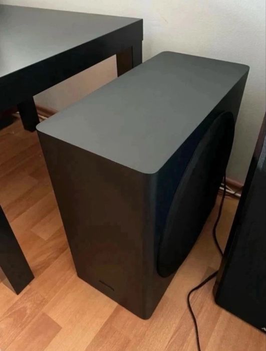 Vand soundbar samsung q800t in stare impecabila