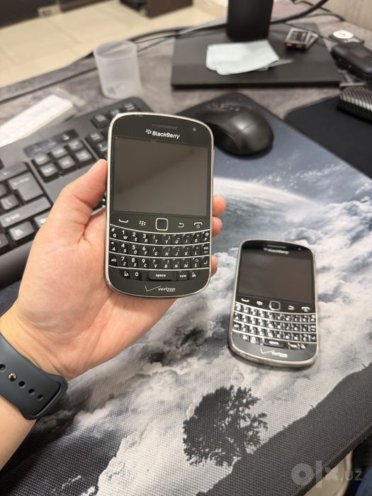 Perfectum Black Berry 9930 bolt orginal b/u