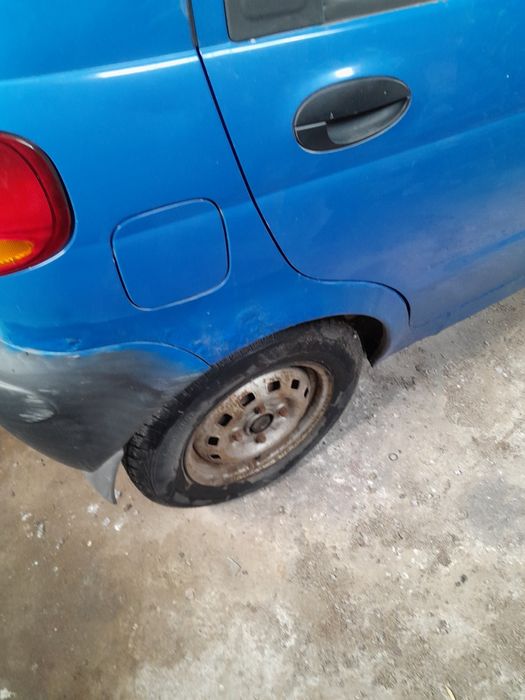 Piese matiz din dezmembrări.