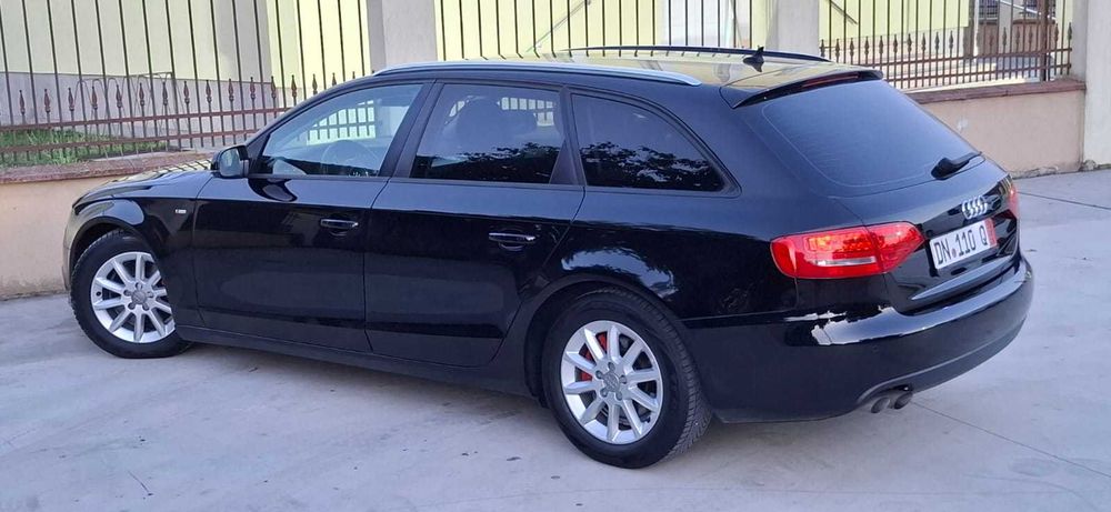 AUDI a4 B8 s-line 2.0 TDI 143 cp. 2010 diesel(Multimedia.navi MMI.si ceasuri color)