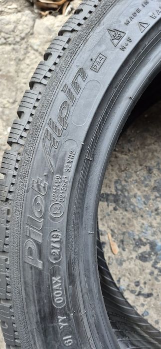 4 anvelope iarna Michelin,fata 245/45/19,spate 275/40/19.Pret/bucata