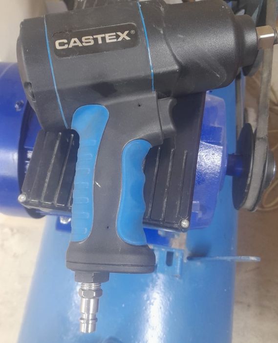 Închiriere/colaborare atelier auto!