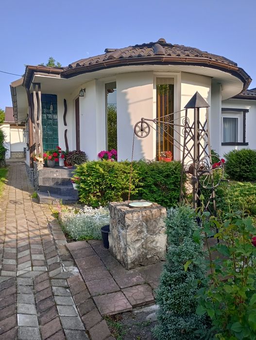 Casă și grădină în Dorohoi