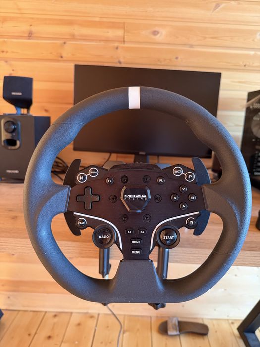 Продам Руль MOZA R3