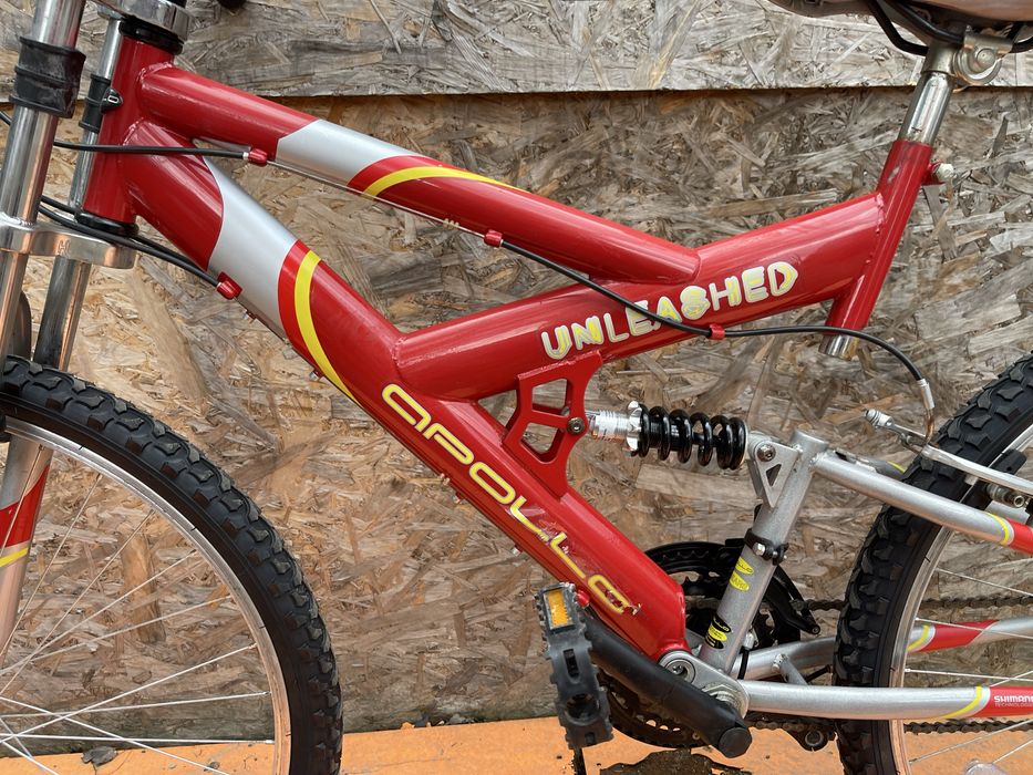 Bicicleta apollo unleashed roti 26”