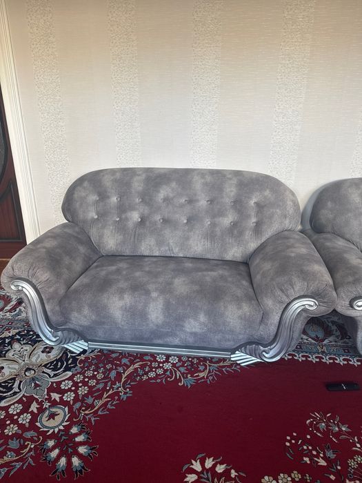 Диван хитой холати зур 3 талик синган жойи йук