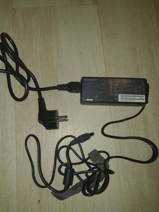 Incarcator alimentator Lenovo original 90W 20v 4.5a ADLX90NCT3A