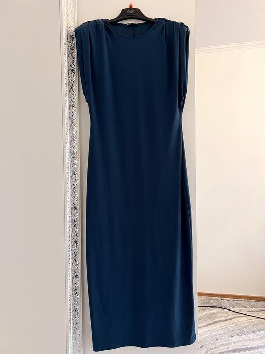 Продаю платье от zara