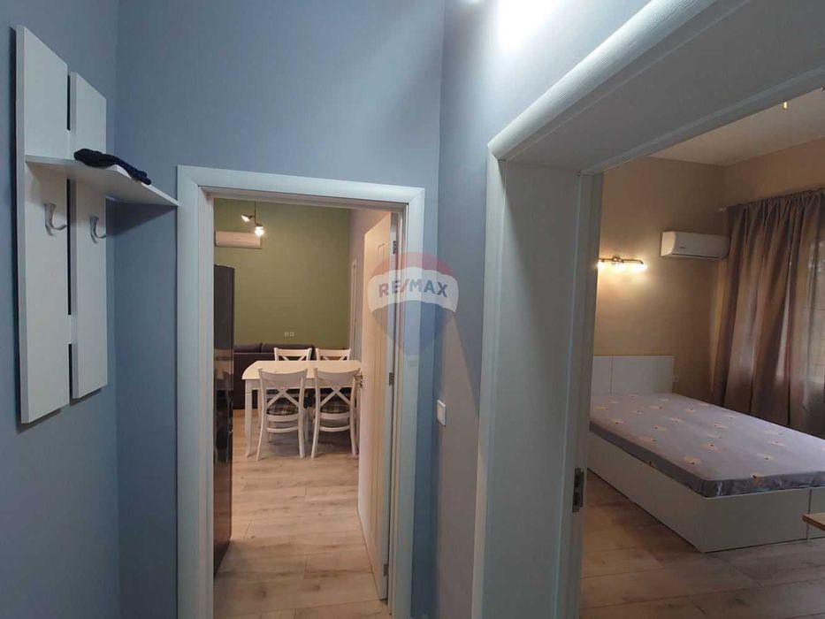 Дава се под наем Етаж от къща в Варна, Чайка - 140 кв.м за 800 € - Снимка #2