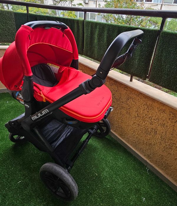 Бебешка количка Jane Muum заедно със Столче за кола BeSafe