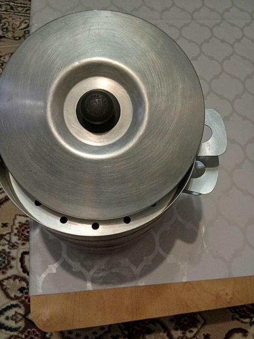 Продам мантоварку.