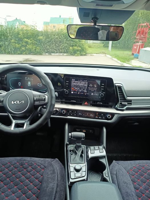 Kia sportage 2023 год