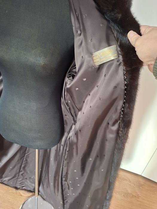 Продам шубу норковую