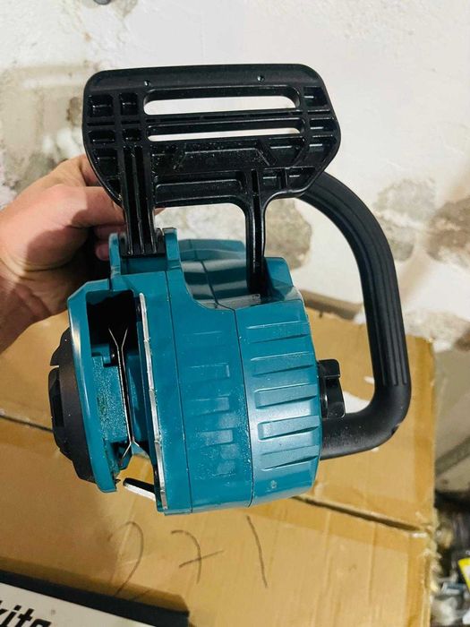 Fierastrau cu lant Makita DUC353Z compatibil cu acumulatori LXT 18VX2, lama 35 cm