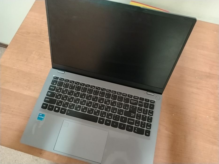 Hanson laptop 15.6 TRX HS sotiladi