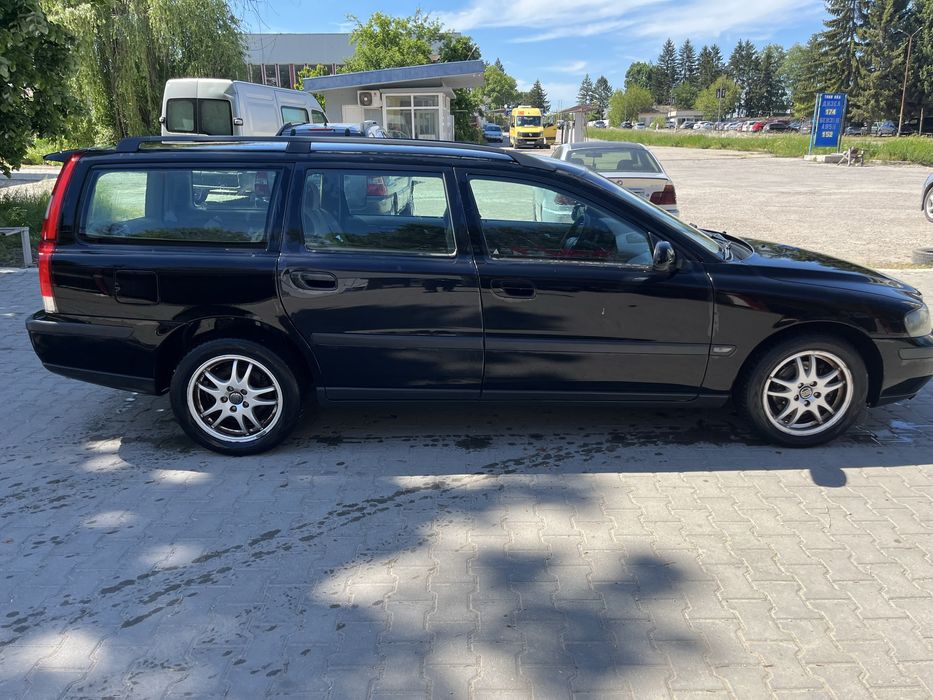 Volvo V70 2.4 Бензим Климатроник