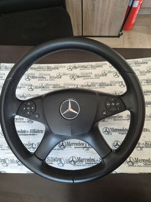 Волан за Мерцедес Ц класа W204