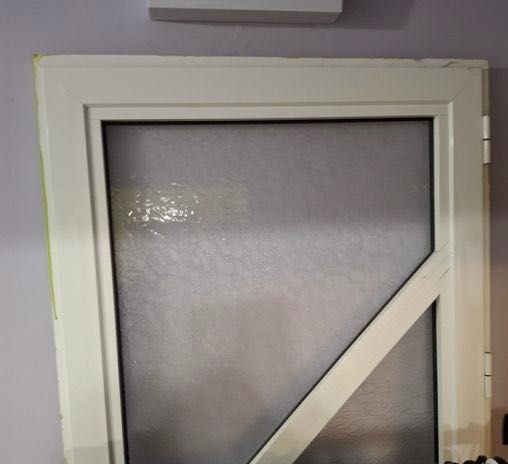 Алуминиева врата