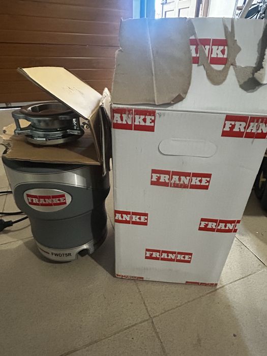 Tocator chiuveta resturi alimentare Franke