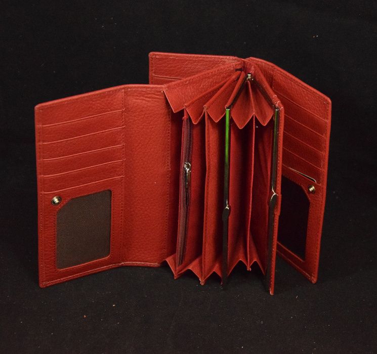 Персонализирано дамско портмоне от италианска ЕСТЕСТВЕНА КОЖА