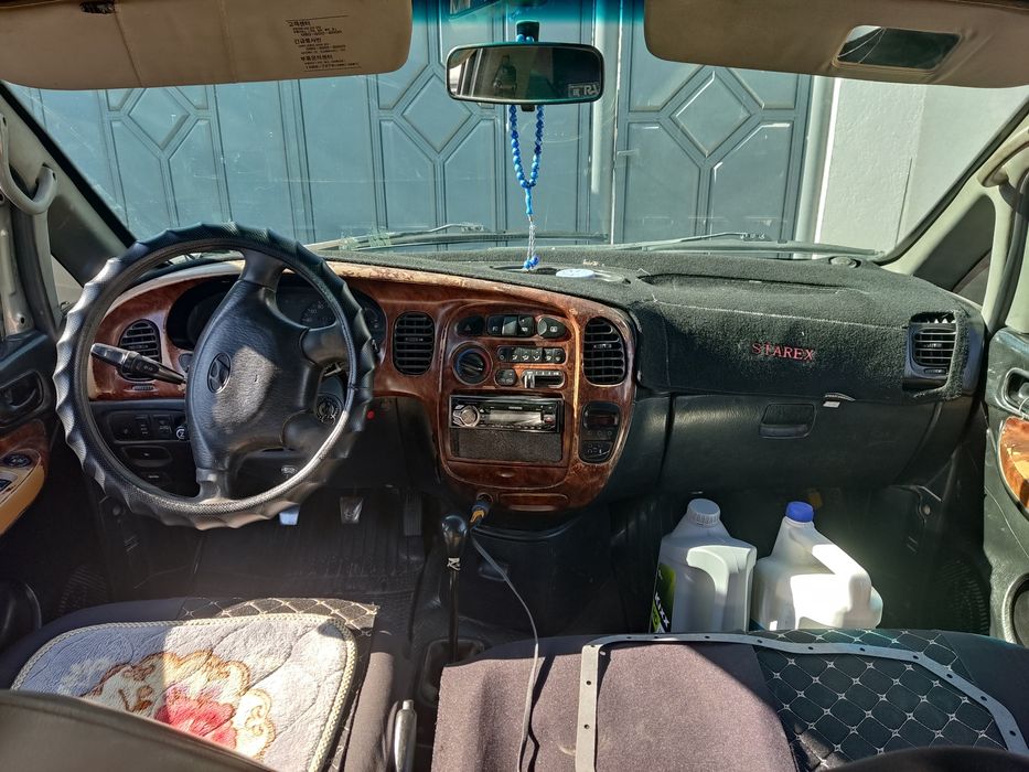 Hyundai Starex Г.2002 , 2.5 Turbo Сатылады