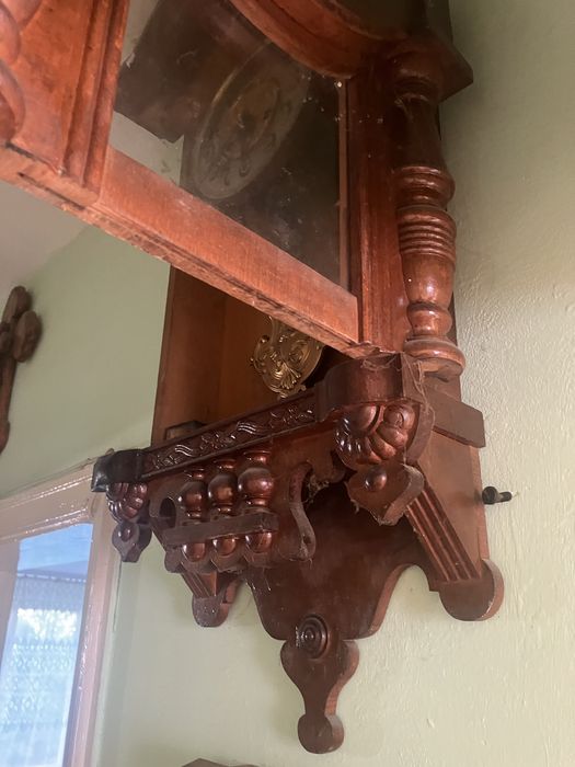 Голям античен часовник