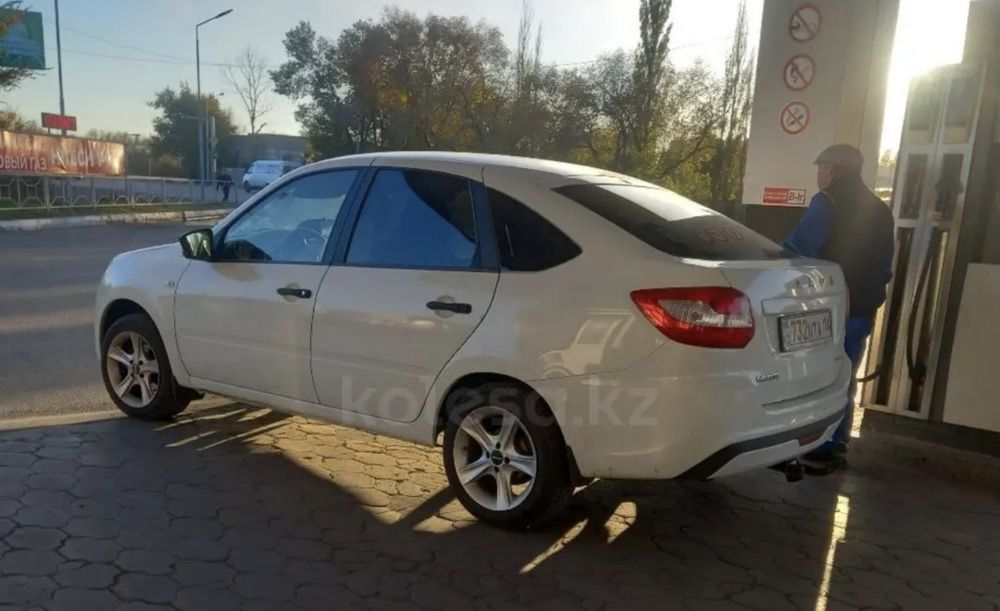 Продам резину 185/60/R15