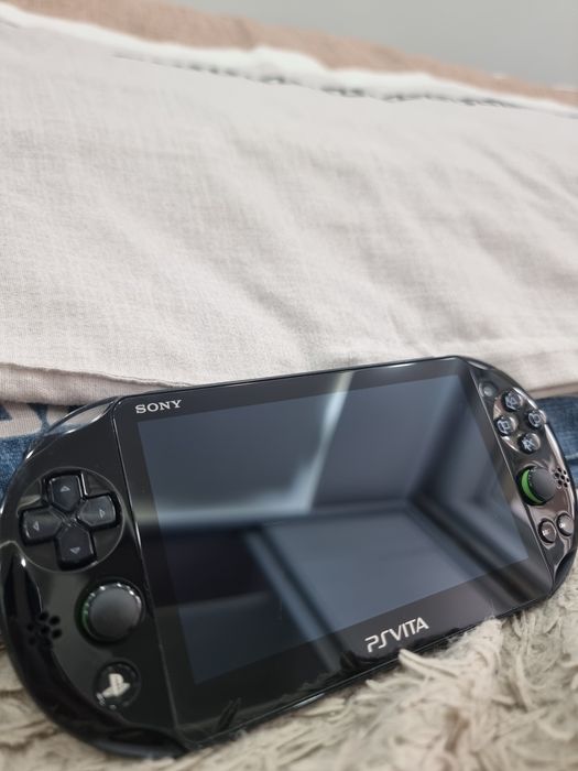 PS Vita Slim прошитая