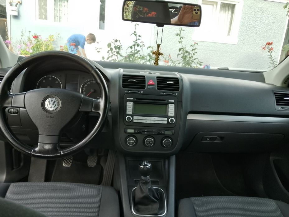 Volkswagen Jetta An 2007, foarte bine întreținută motor 1,9 Diesel preț 2500 euro negociabil nr.tf 0720397328
