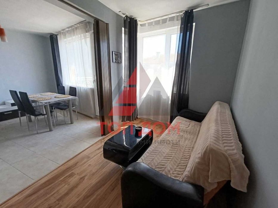 Дава се под наем Тристаен апартамент в Варна, Център - 80 кв.м за 484.5 € - Снимка #2