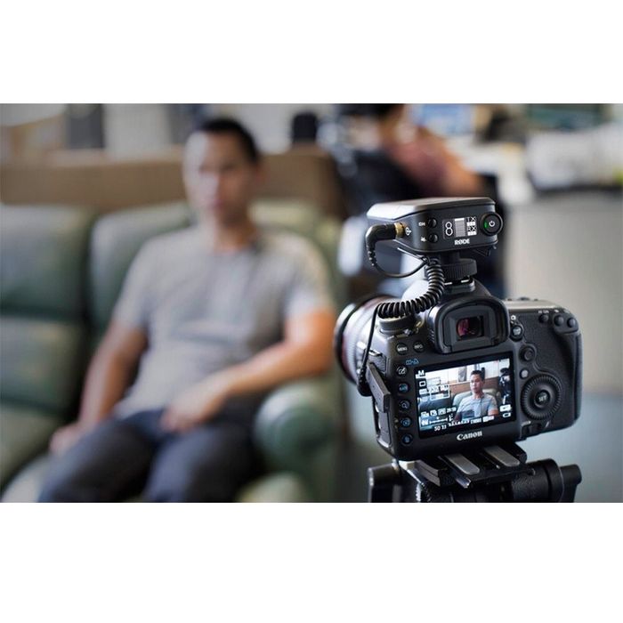 Rode Pro filmmaker kit. Безжичен микрофон. Брошка. Reciever+tx.