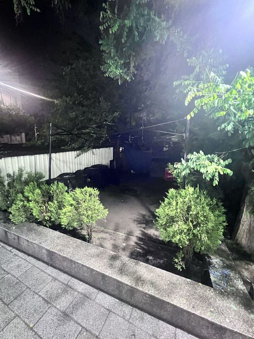 Срочно сотилади Остановка магазин