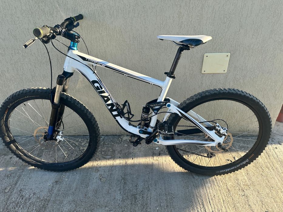 Bicicleta Giant full suspension Bucuresti Sectorul 6 OLX.ro