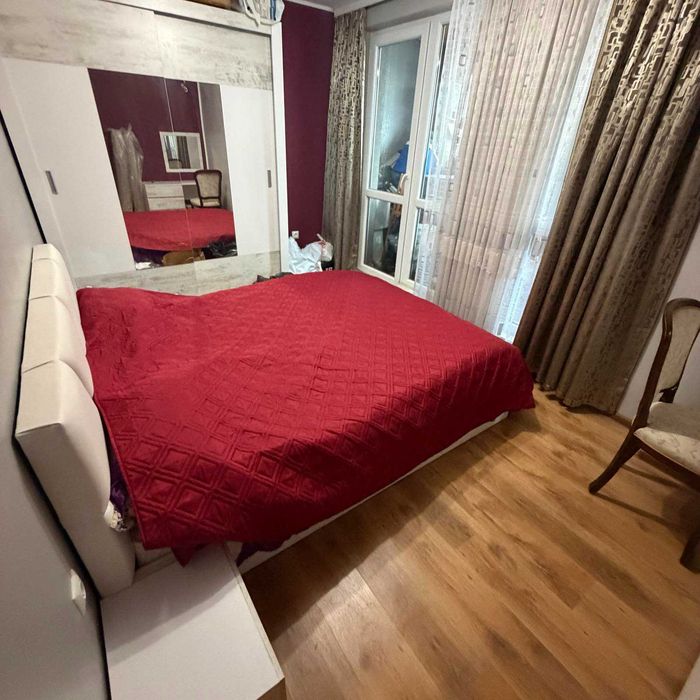 Тристаен Апартамент Гранд Мол 126кв.