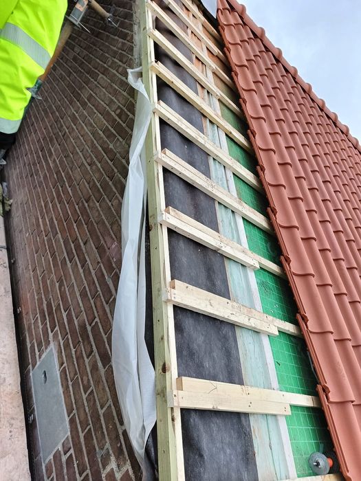 Къщи, метални и дървени конструкции, халета. Строителна дейност!