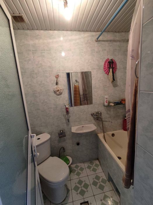 Uy Sotiladi , Продается Дом Олмазор тумани Чорсуда