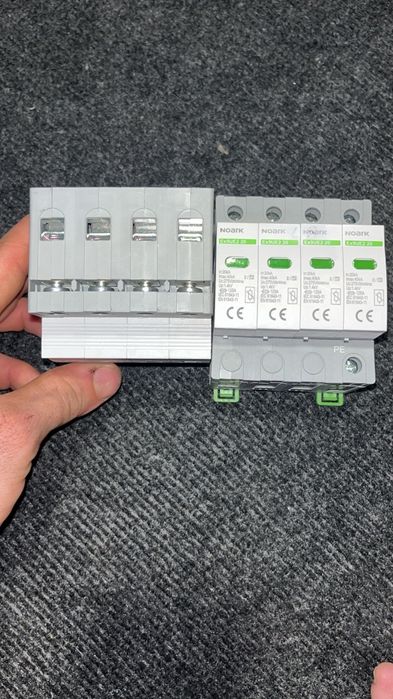 Vând echipamente electrice trifazate NOARK – 4 poli (3F + N)