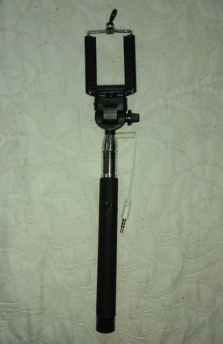 Селфи стик 1 м. на най-ниска цена!