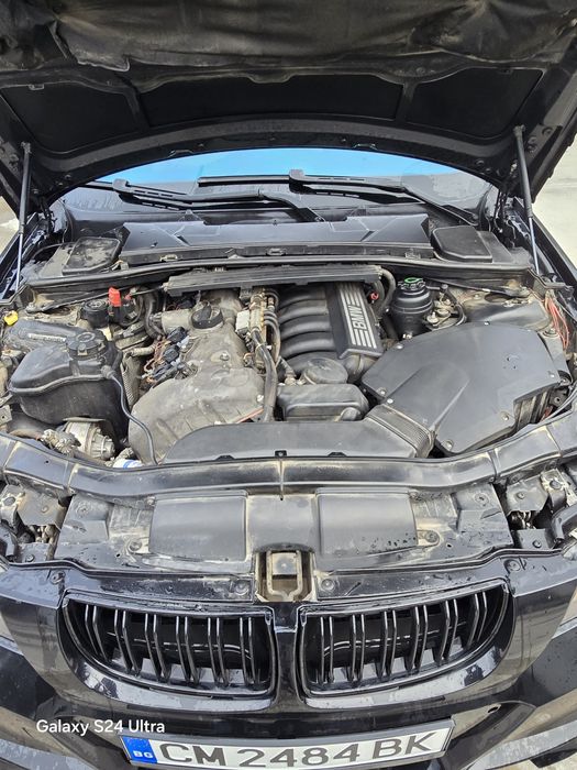 Б М В- Е 9 0 ...