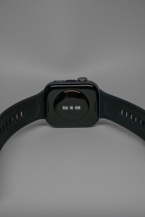 Huawei Watch Fit 4 (Черен) – Отлично състояние + ПОДАРЪК стойка за зареждане