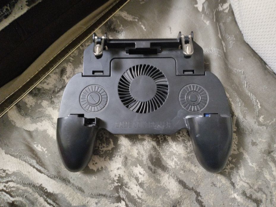 Продам джойстик для игры