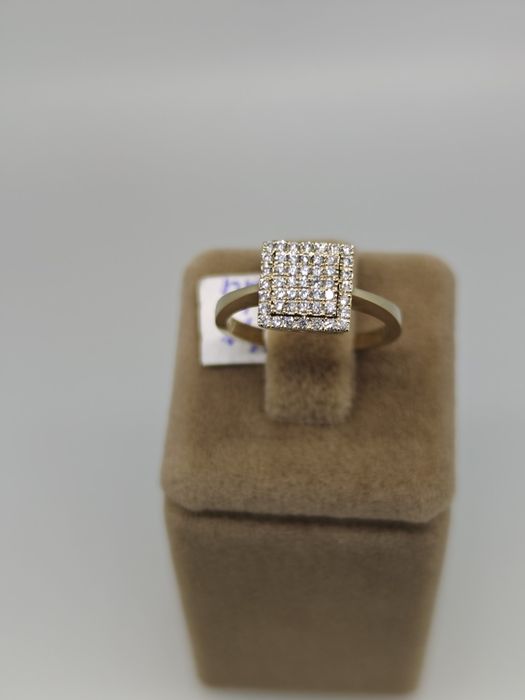 Inel aur 18k 3.7gr cu diamante naturale (r)