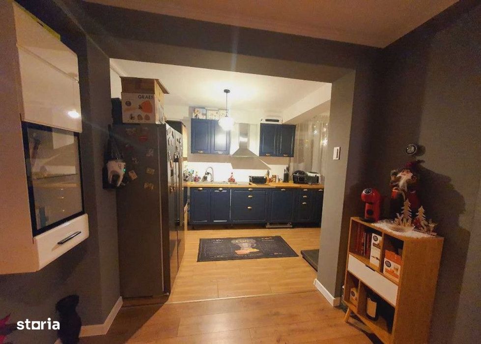 Apartament 3 camere, 100mp, etaj 1, parcare, Bragadiru