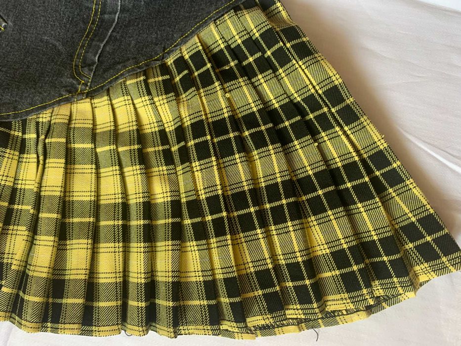 Дамска карирана пола