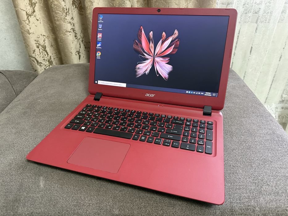 Отличный Acer! 4 Ядра!