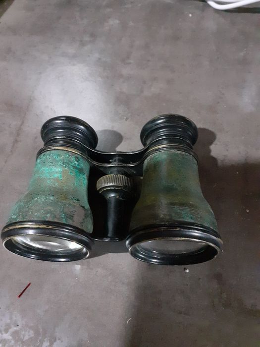 Фотоапарат   кодак. Стар  бинокъл