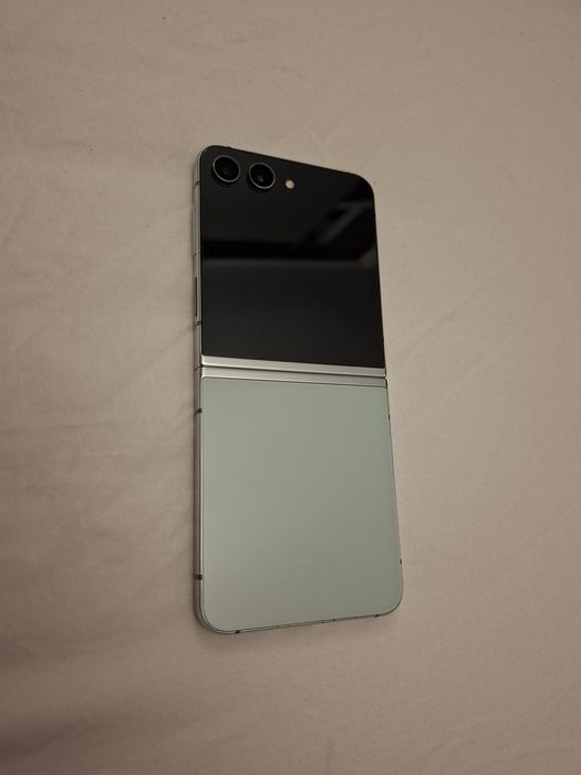 Samsung Z Flip 5 512gb