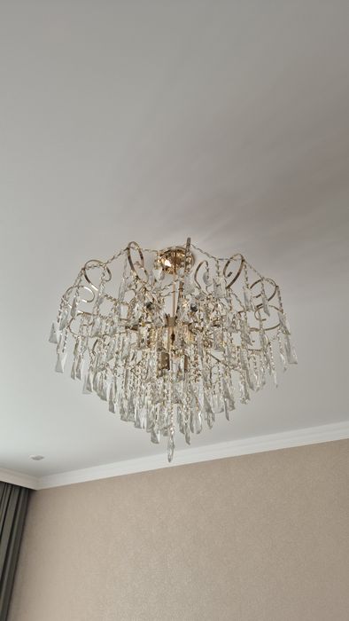 Продам люстру, люстра