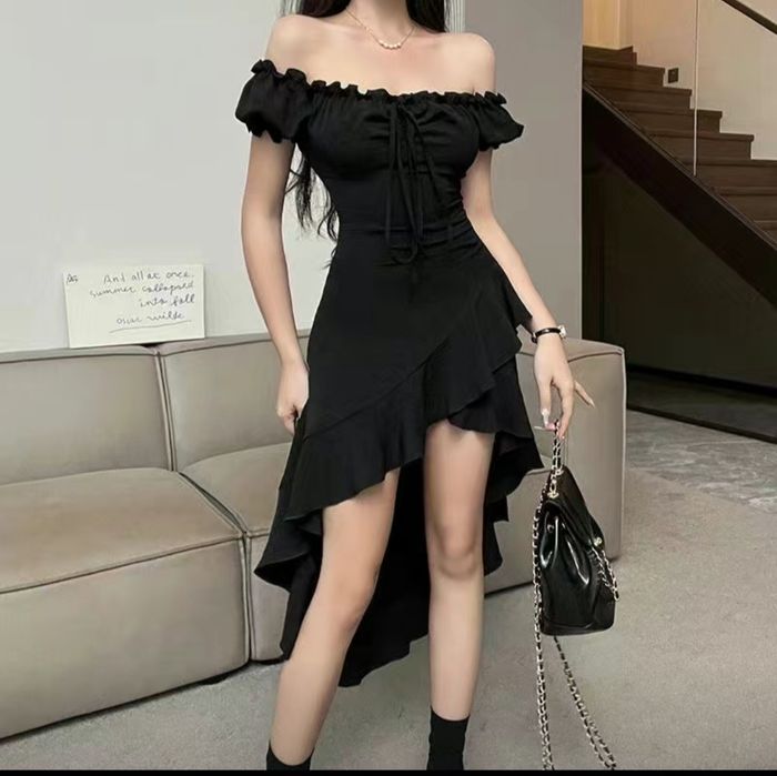 Продам черное платье