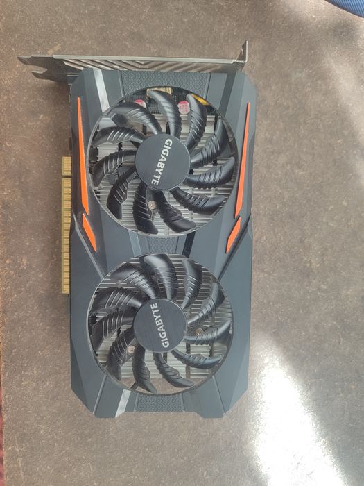 GeForce GTX 1050 2GB